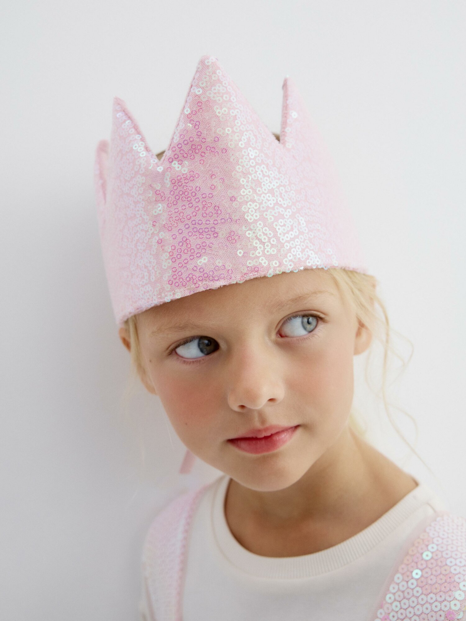 Корона карнавальная с пайетками