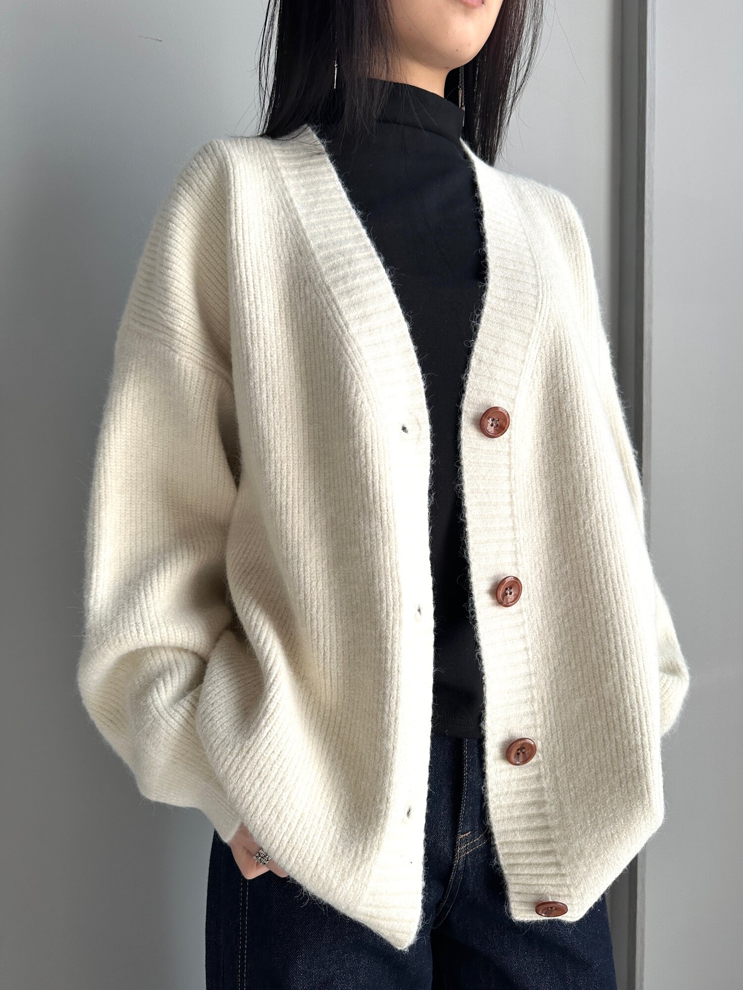 Кардиган INK Черный, молочный, бежевый, размер Std, молочный — фото 1