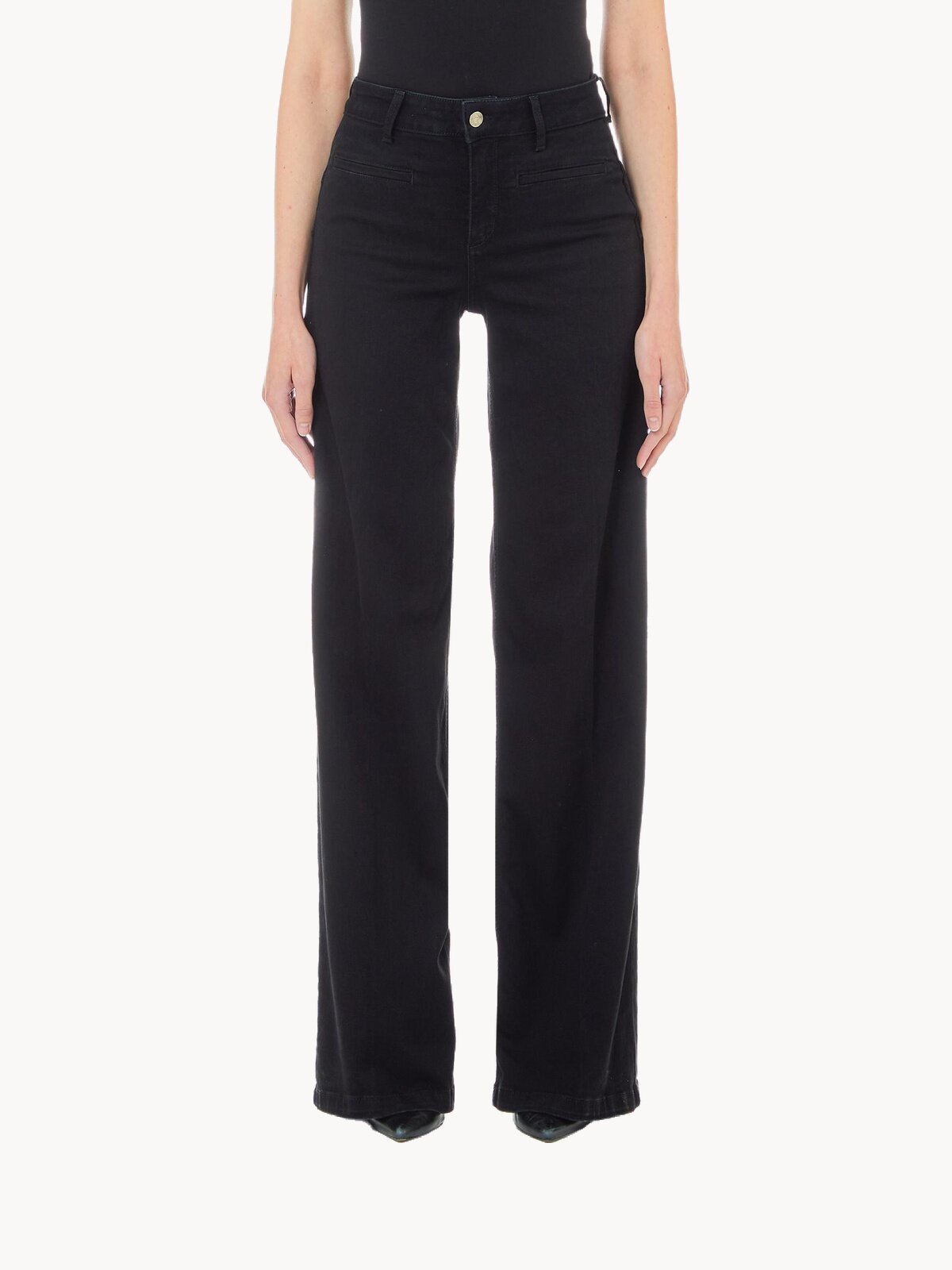 Джинсы трубы 