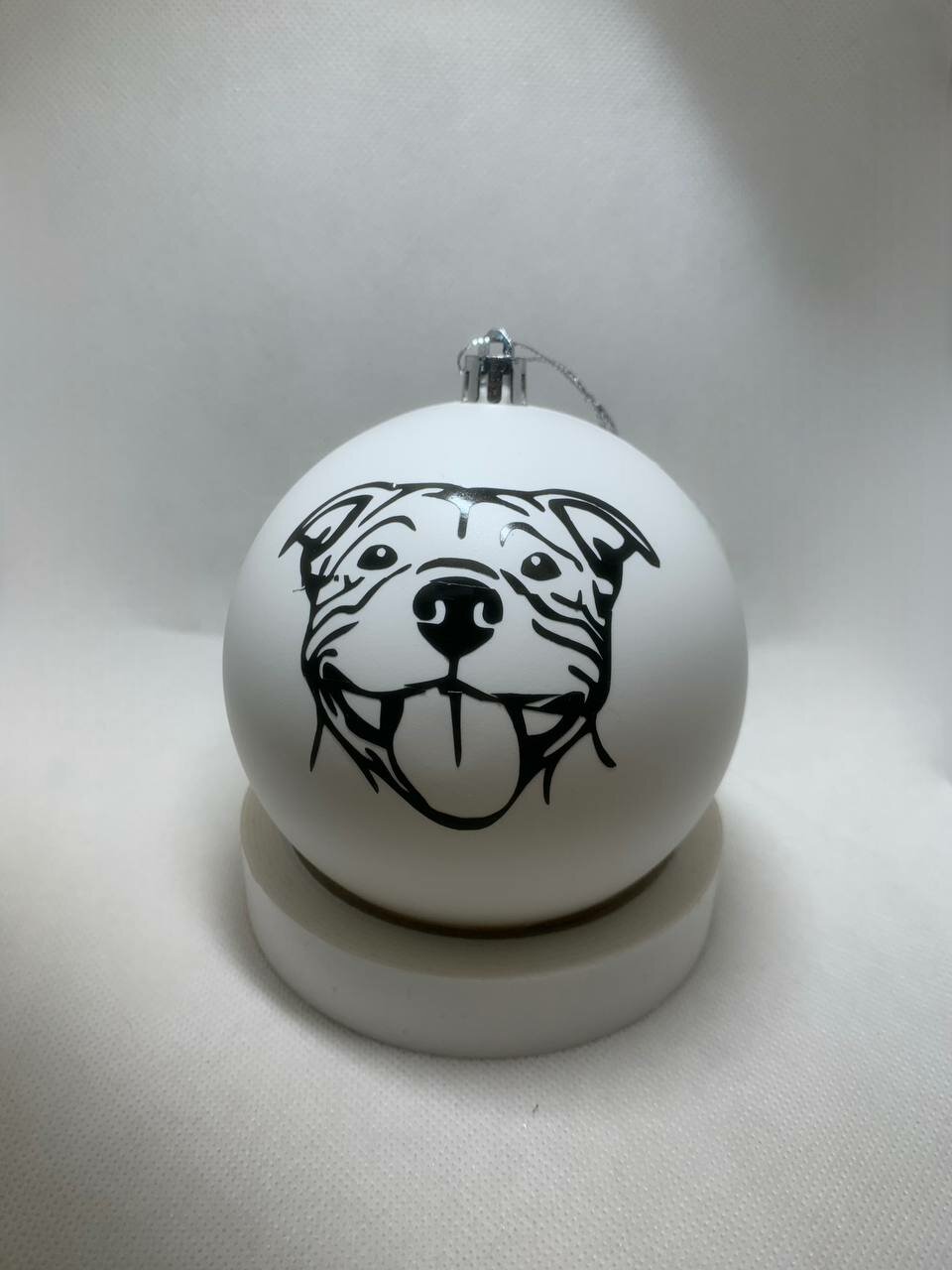 Елочный шар пластиковый 