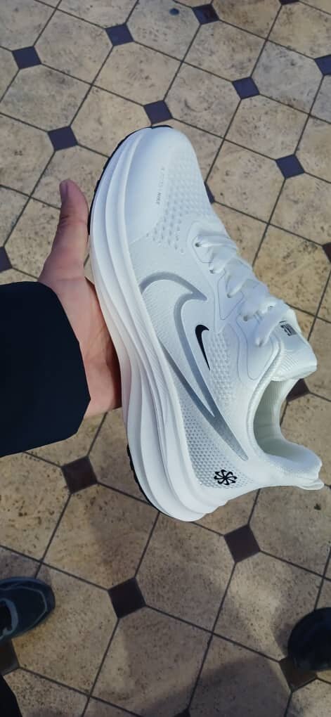 Кроссовки Zoom