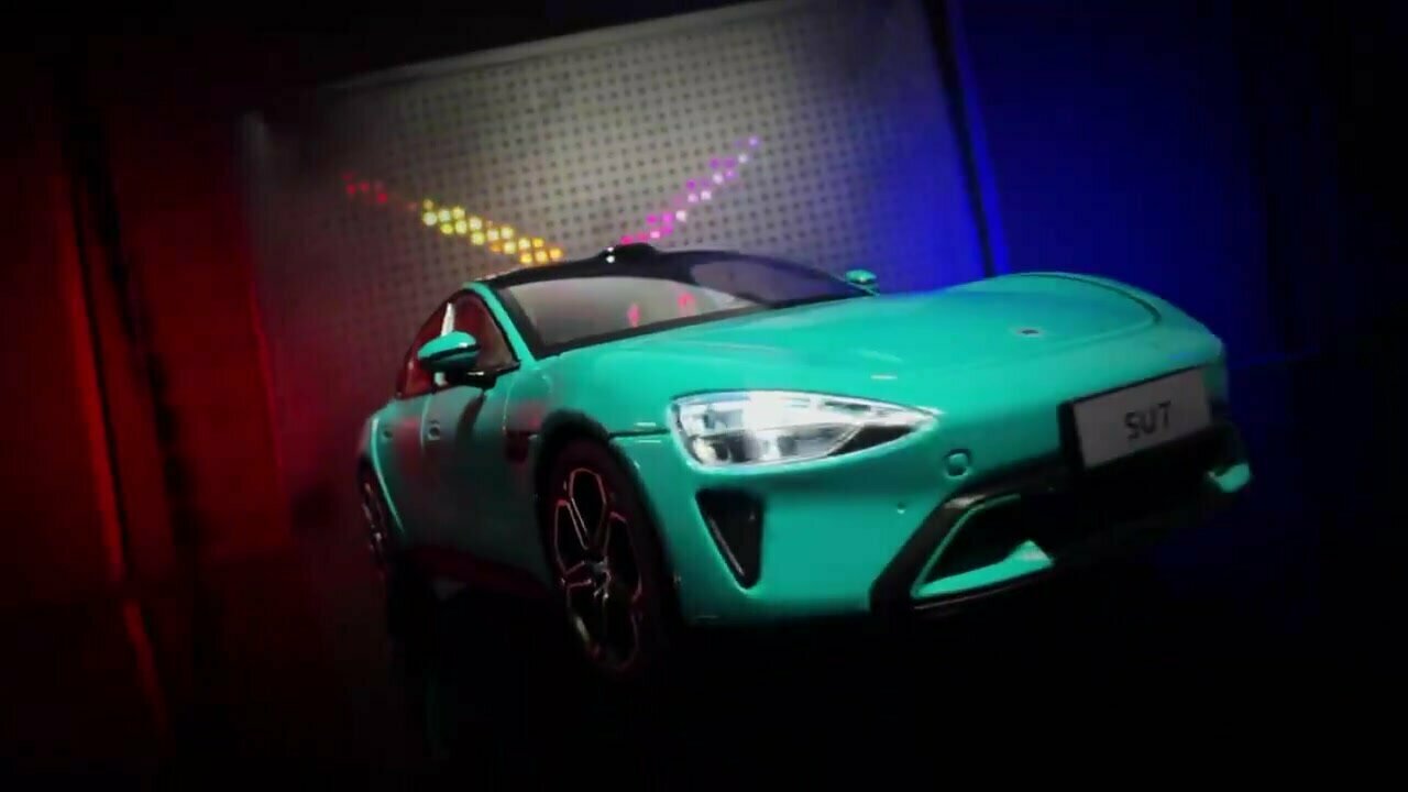 Картинки Модель автомобиля из сплава Xiaomi SU7 масштаба 1:24, коллекция, Фиолетовый