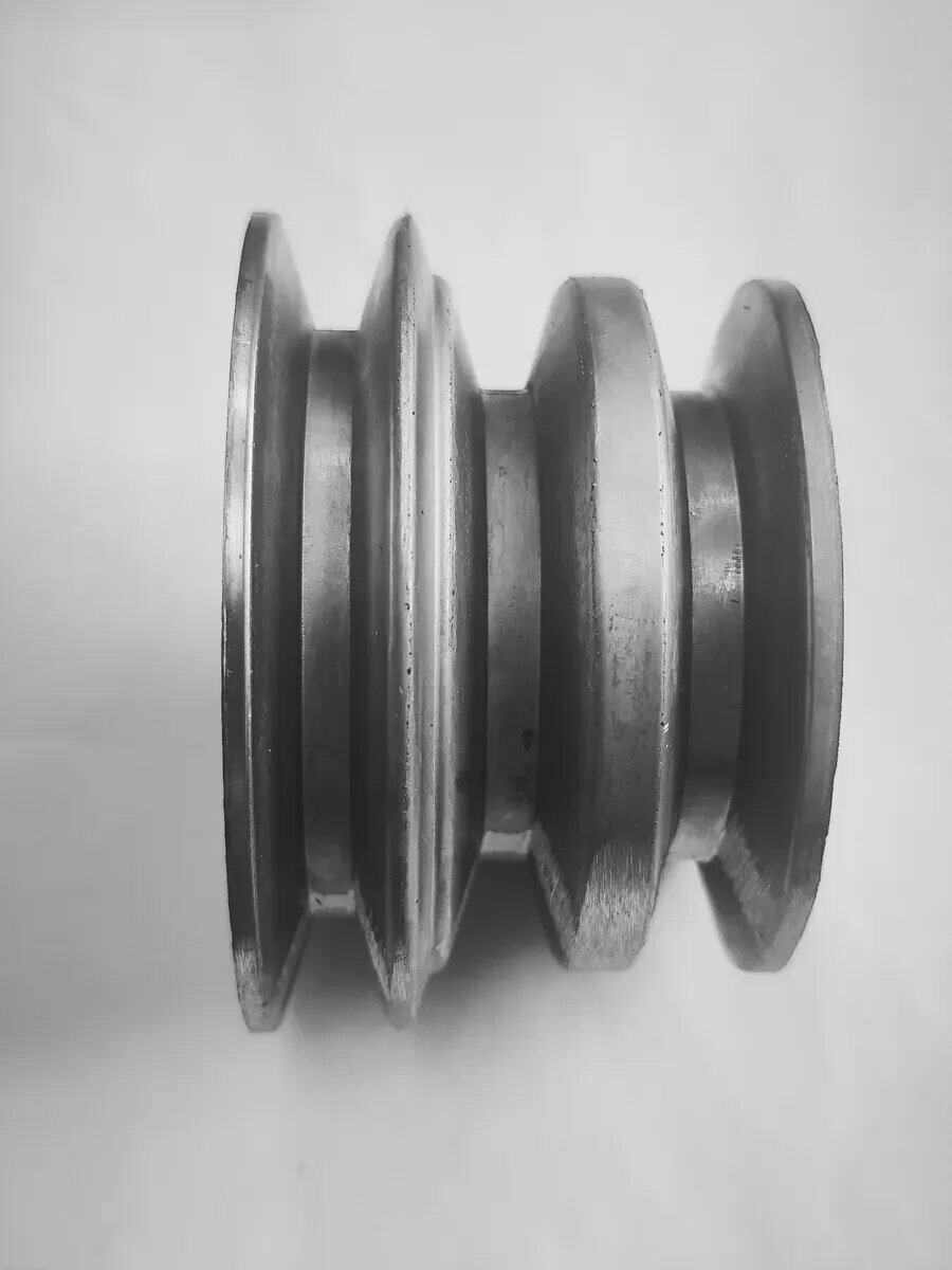 Шкив ПромЛитСнаб "МБ-2" d20мм, ведущий, металлический, 3 ручья, проточка под шпонку 5мм