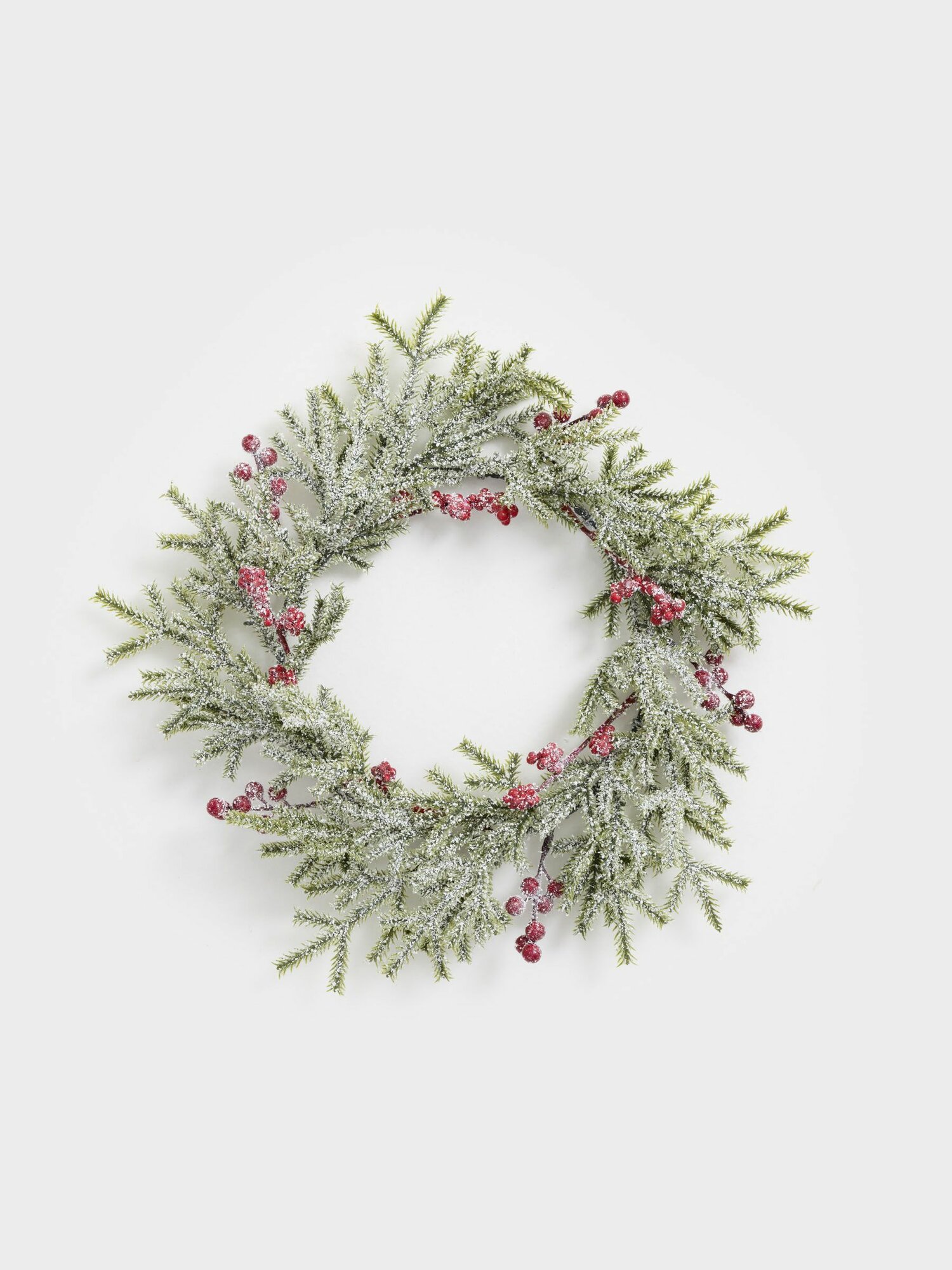 Венок декоративный 13/30 см полиэтилен/пенопласт Красные ягоды Red berry