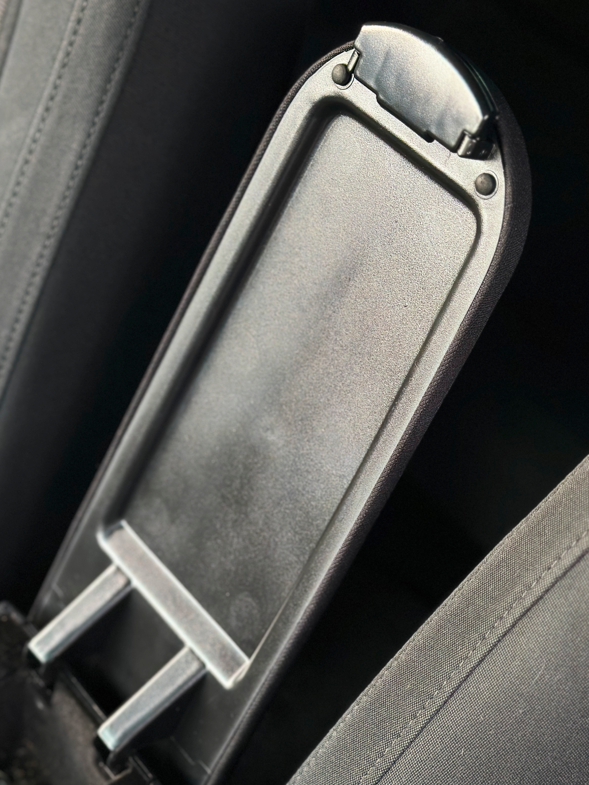 Крышка подлокотника экокожа Polo Поло седан, Volkswagen Passat B5, Golf, Bora, Skoda Шкода Рапид, Octavia, CARIUS — фото 10