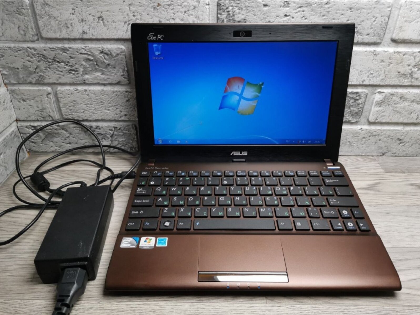 10.1 Ноутбук Asus Eee PC 1025C на Intel Atom N2800