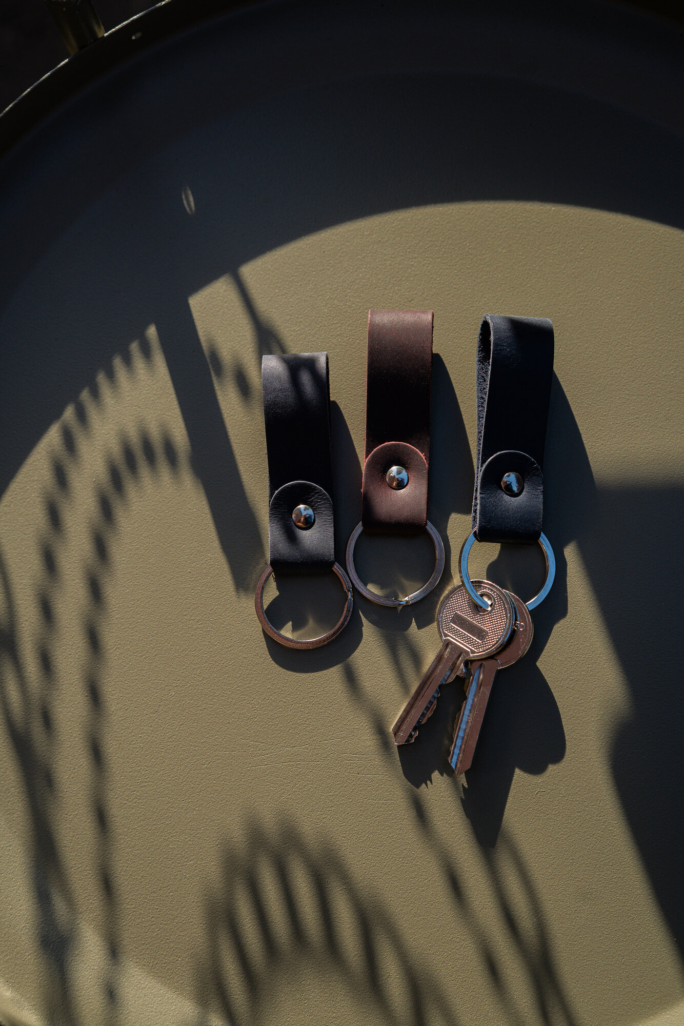 Брелок FILIN GOODS, 3 шт., бордовый, черный, синий — фото 1