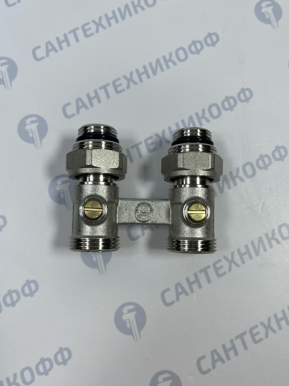 Узел нижнего подключения VALFEX 1/2"x3/4"НР прямой с ниппелями