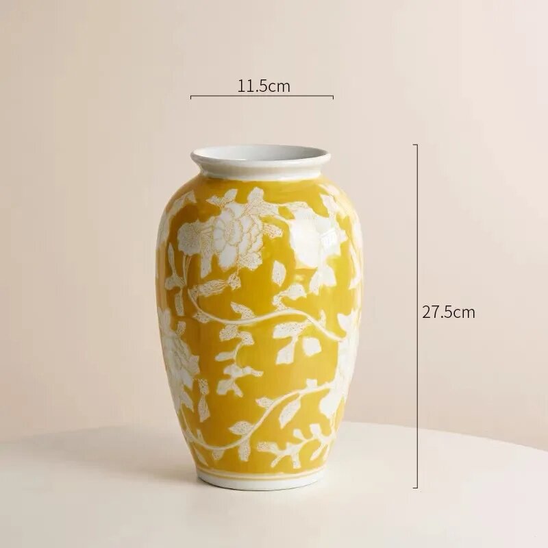 Фарфоровая ваза желтого цвета, 27.5x11.5 см, A