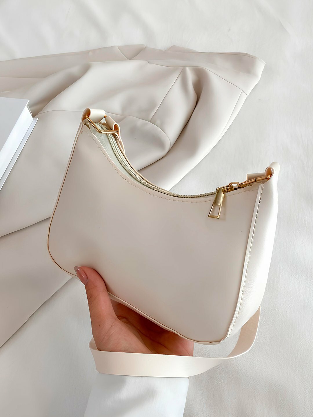 Сумка багет  Bagette Soft Minimalist Black