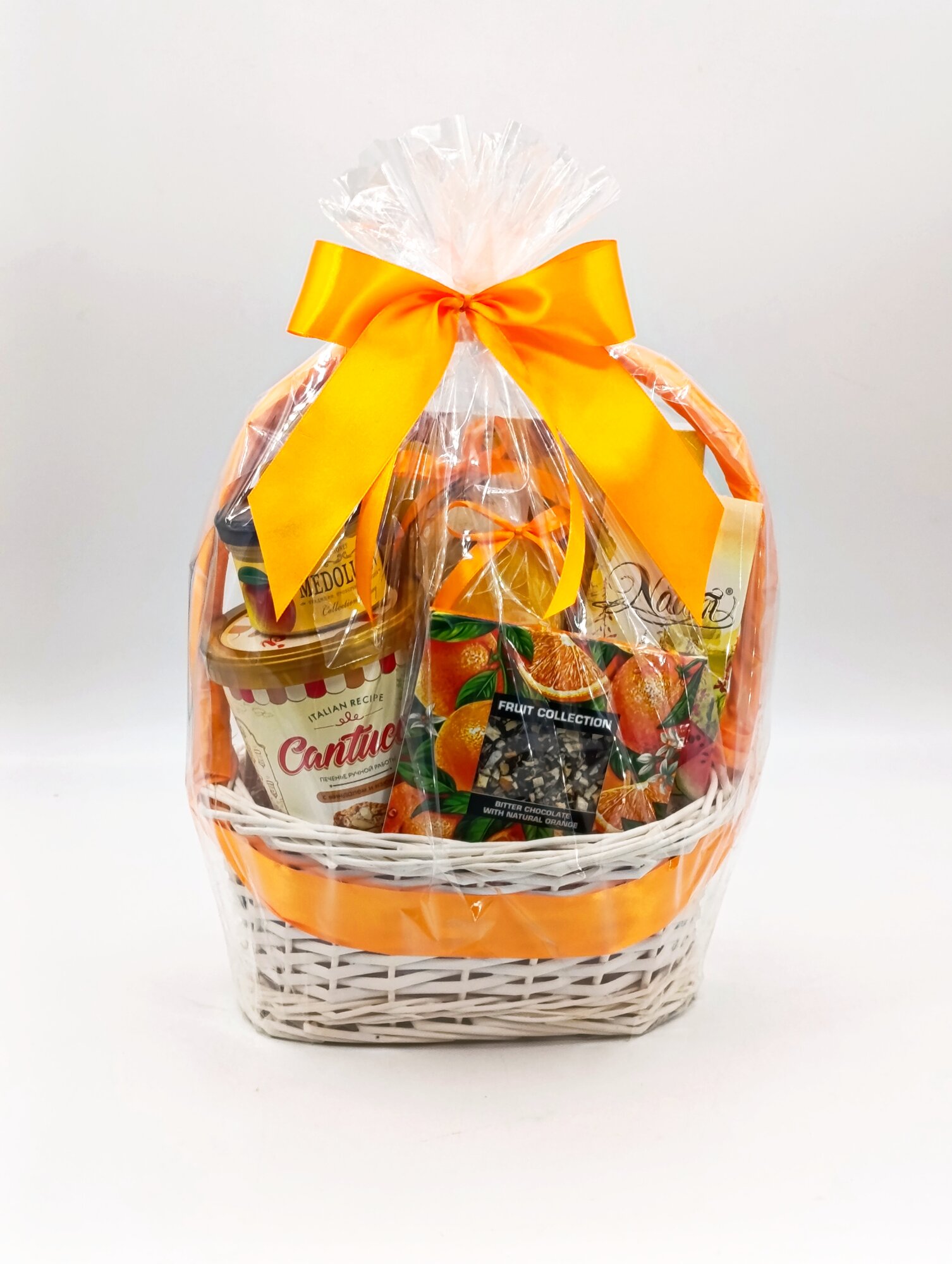 Подарочная корзина Камелия Подарки "Солнечная энергия" женская универсальная