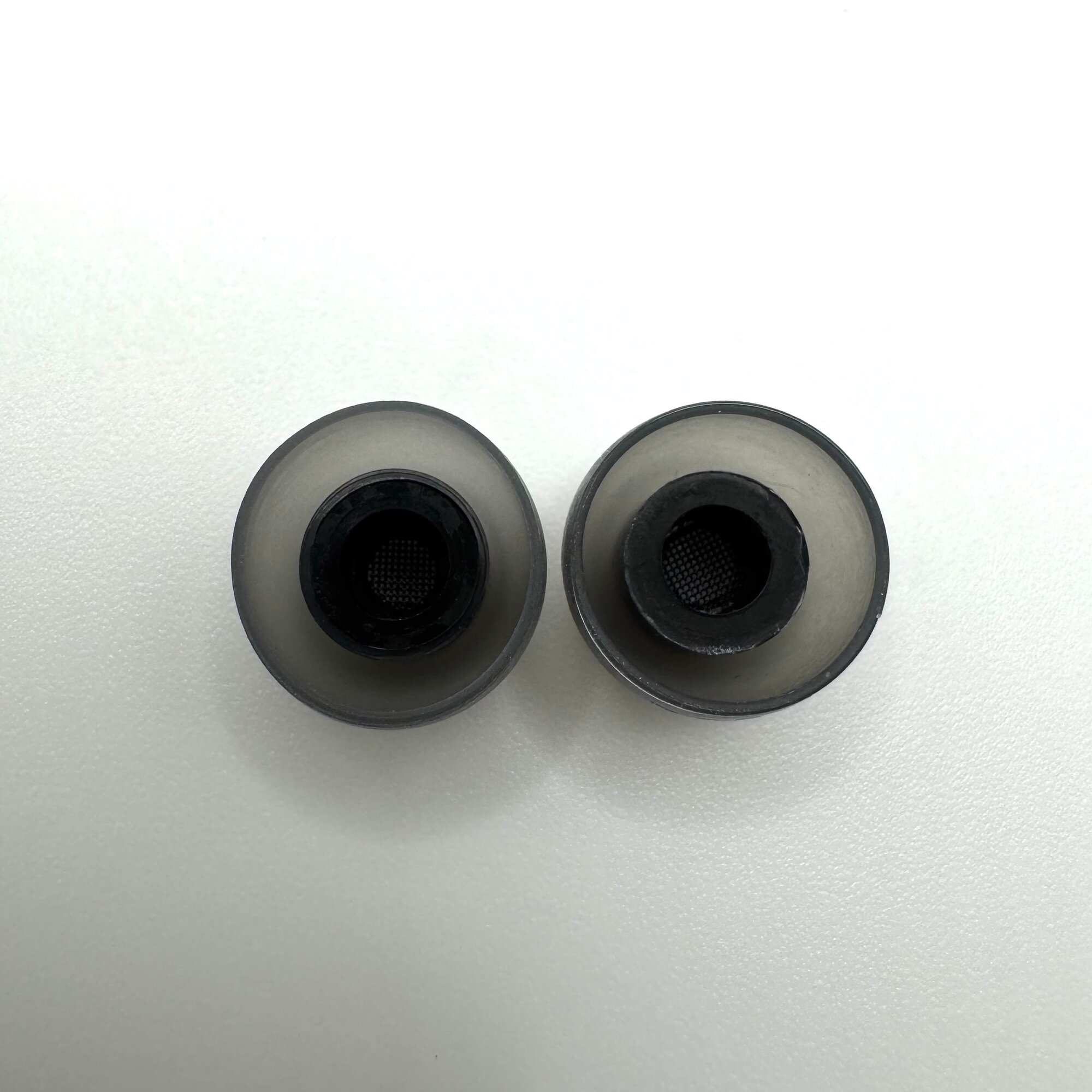 Амбушюры для Samsung Galaxy Buds 2 (SM-R177) Graphite, размер S, одна пара — фото 1