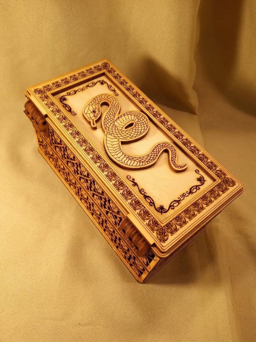 Шкатулка-купюрница двухэтажная "Змейка"