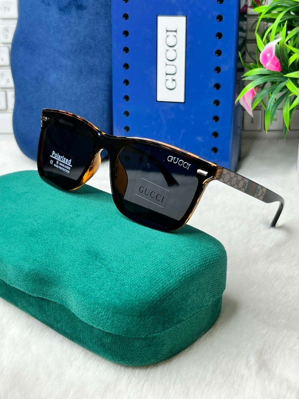 Солнцезащитные очки