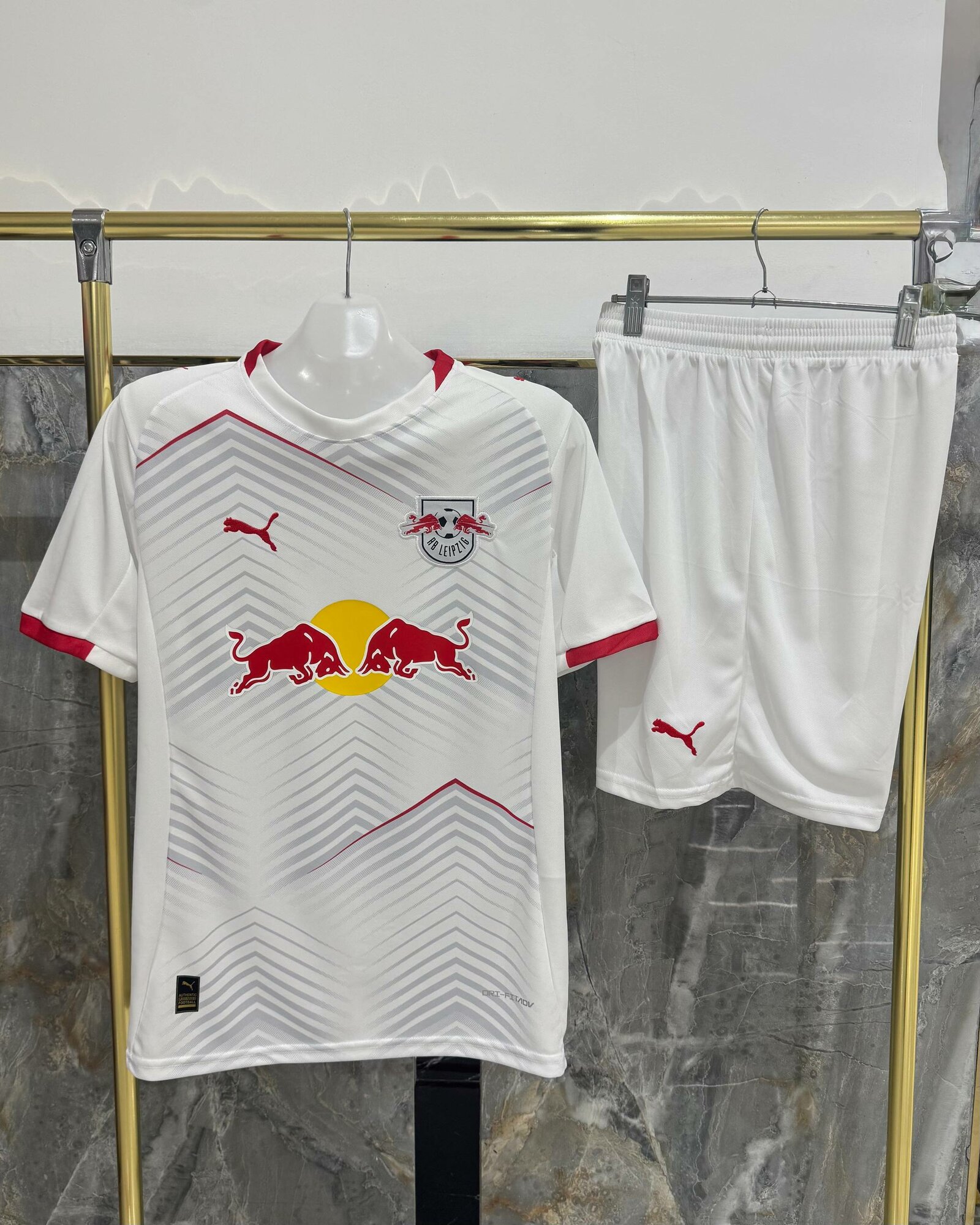 Форма спортивная