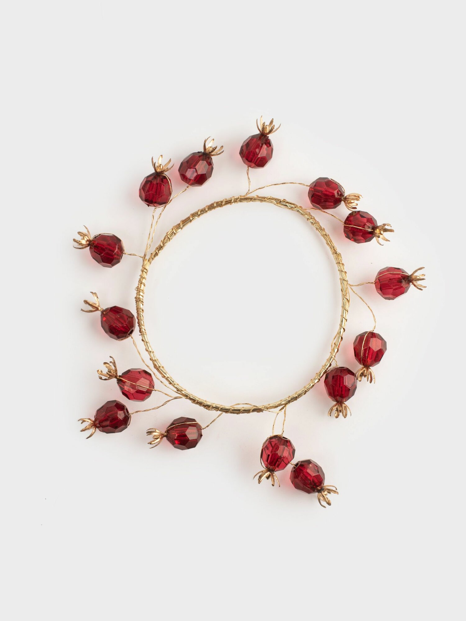 Венок для свечи 10/18 см металл/пластик Красные гранаты Garnet decor