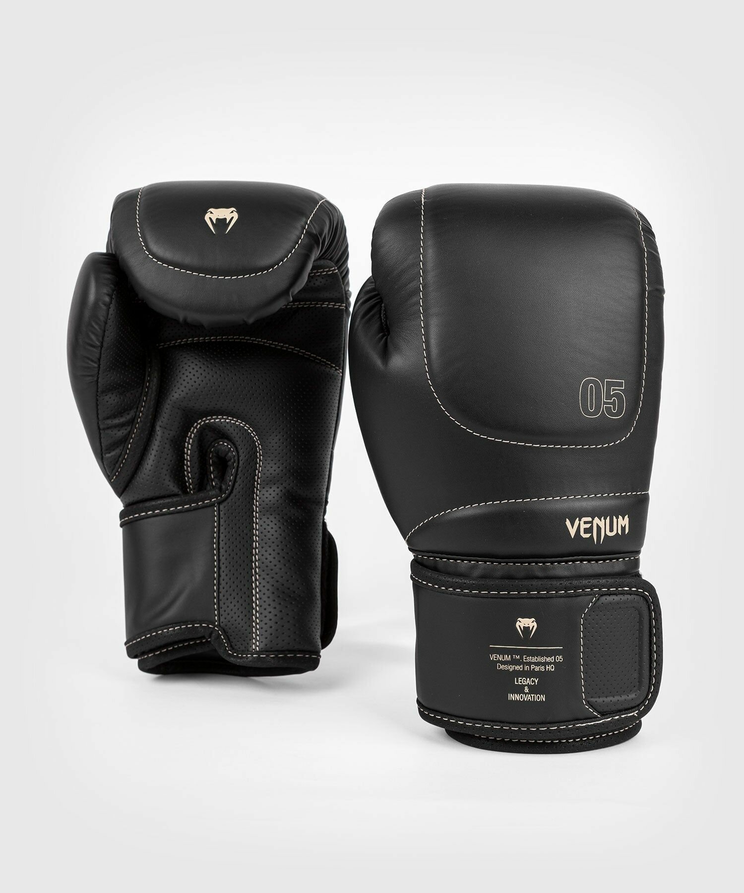 Перчатки боксерские Venum Impact Evo Black/Beige (14 унций)