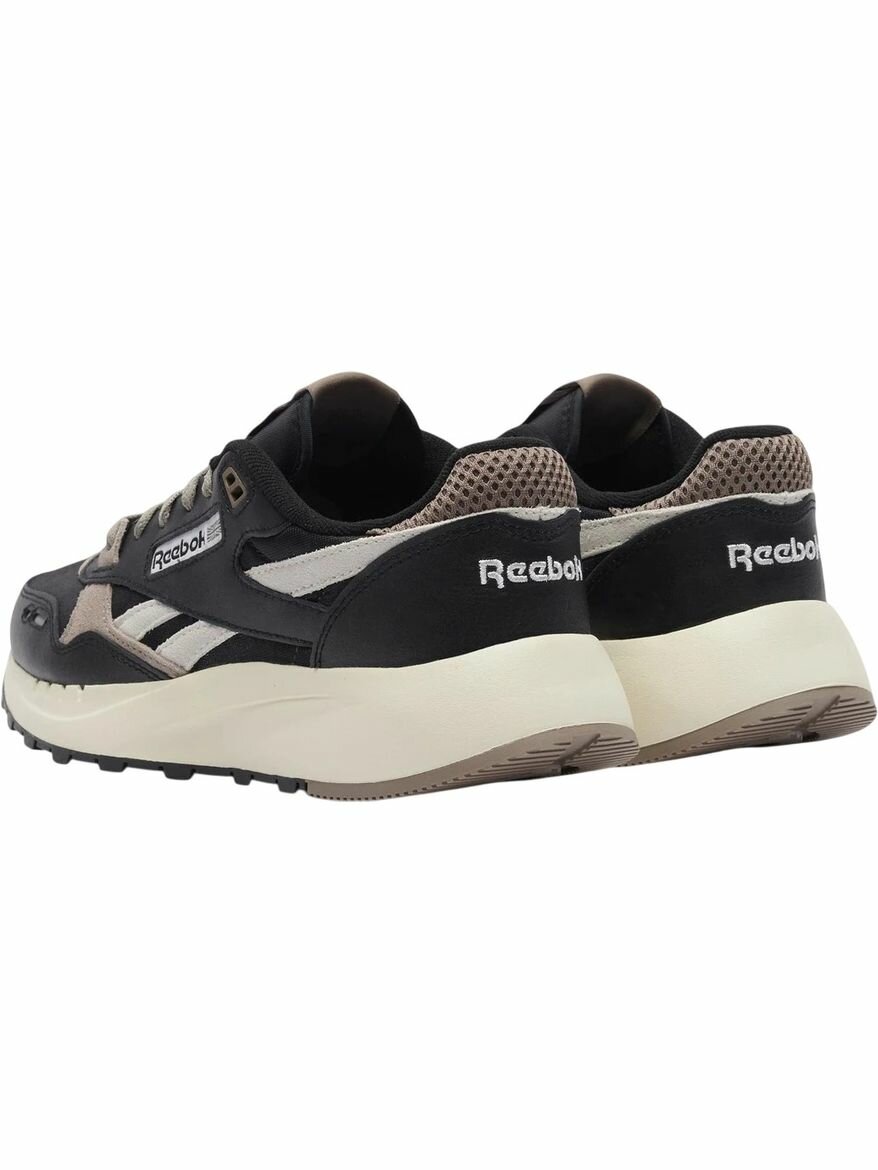 Кроссовки Reebok Classic Leather 2400, полнота F (EU)/ на среднюю стопу, размер 11 US, черный — фото 1