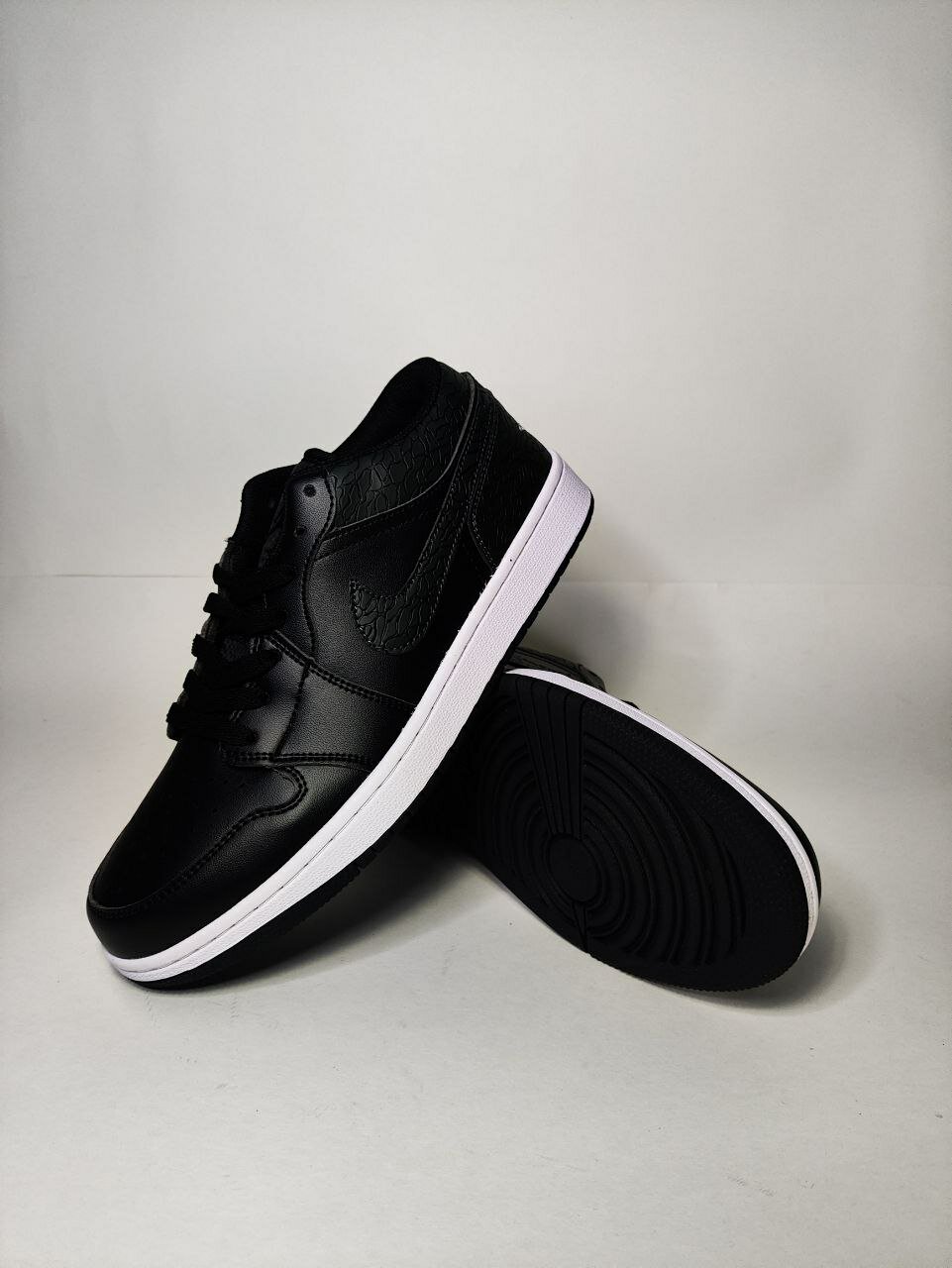 Кроссовки nike travis scott