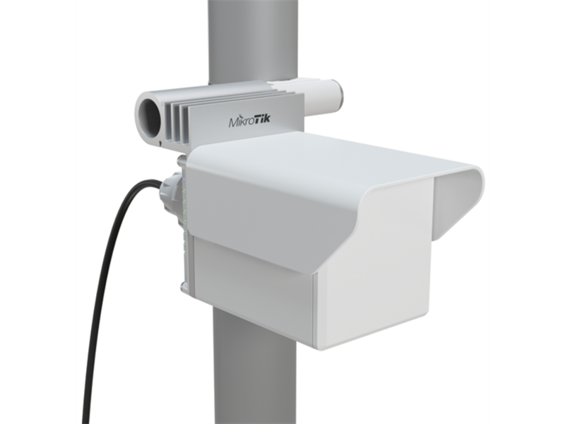 Точка доступа MikroTik Cube 60Pro ac (60Ghz antenna, 802.11ay wireless and 5GHz 802.11ac backup, 4 core x 716MHz CPU, 256MB RAM, 1 x Gigabit LAN port, RouterOS L4, POE, PSU) for use as a CPE in Point-to-Multipoint
