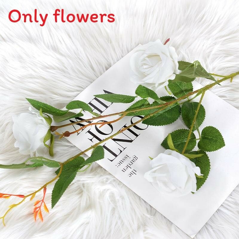 Букет роз с шелковыми цветами для свадебной фотосессии и домашнего декора белый