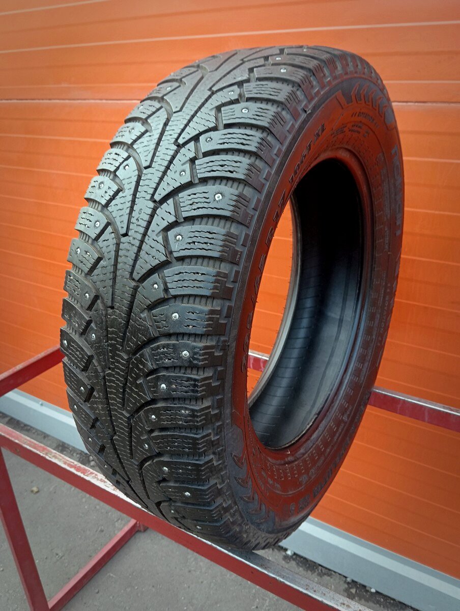 Зимняя шина Б/У 225/65 R17 Nokian Hakkapeliitta SUV 5