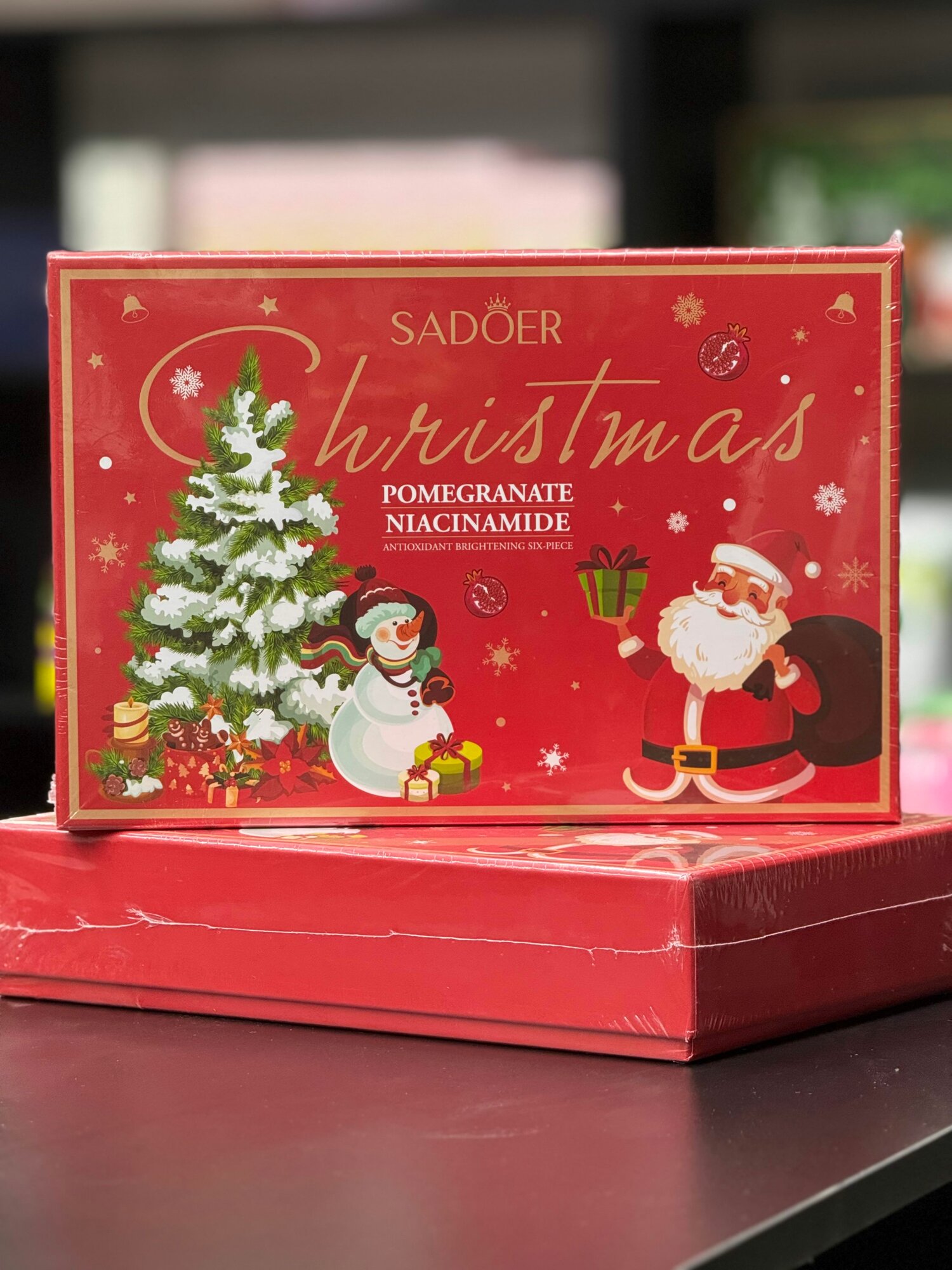 SADOER "Christmas Pomegranate Niacinamide" Гранат, ниациномид, антиоксидант, осветляющий кожу, набор из шести частей