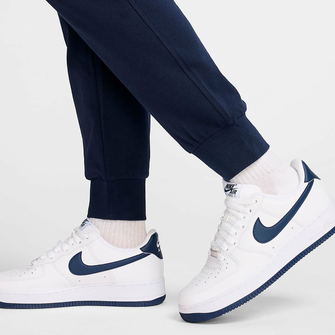 Брюки джоггеры NIKE Club Knit, размер 2XL, темно-синий — фото 1