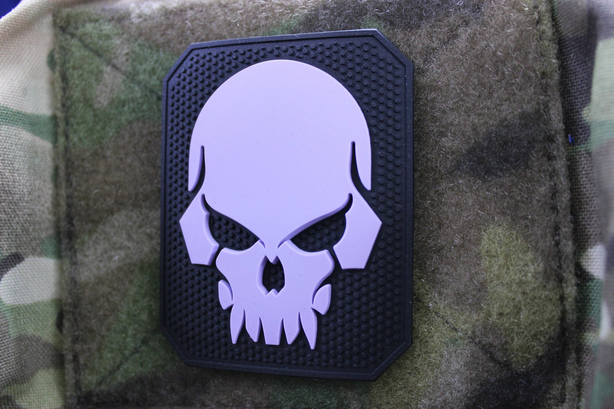 Патч Emerson PVS, шеврон тактический фиолетовый — фото 1