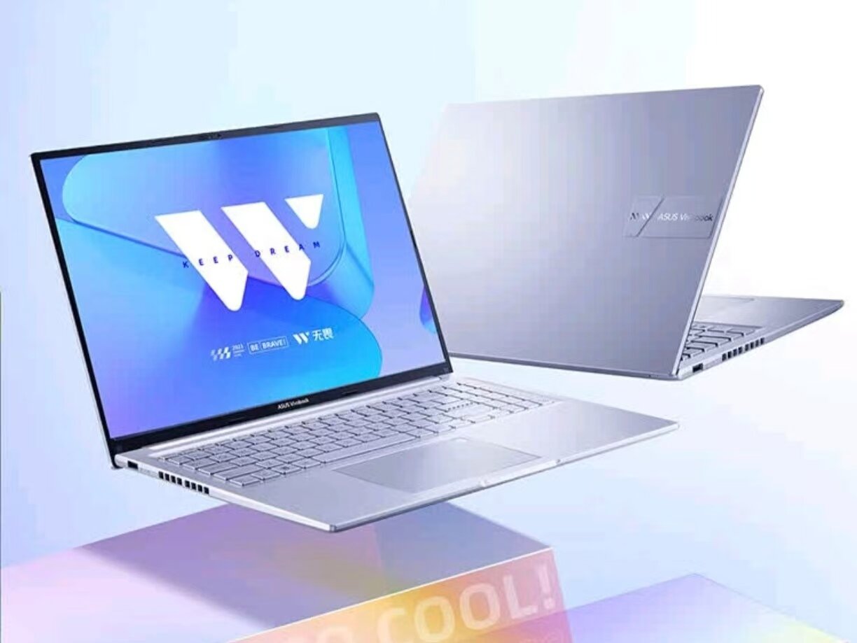 Ноутбук ASUS Vivobook 16, R9-7940h, 16ГБ/1ТБ, 2.5k 144hz, Cеребристый, Русская раскладка, Русский Win 11 Home