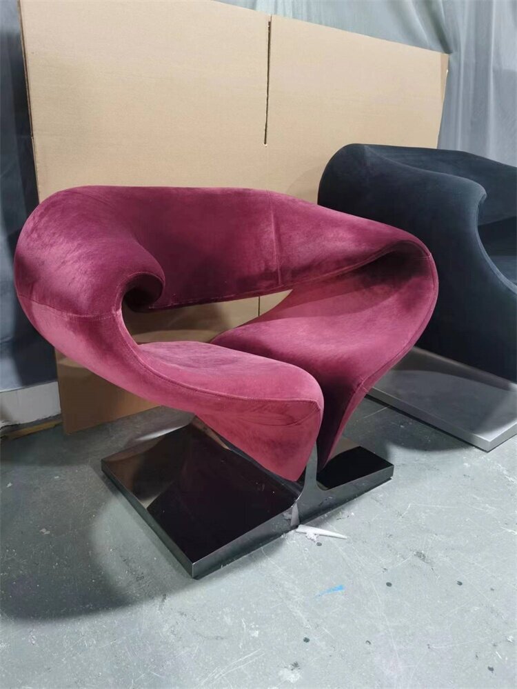 Кресло с оттоманкой в стиле Ribbon Chair by Pierre Paulin (серый, только кресло)