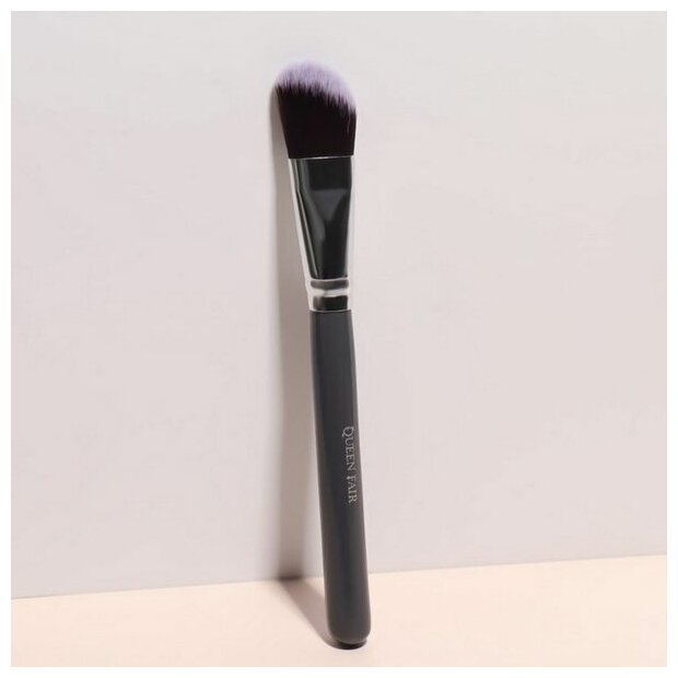 Кисть для макияжа "Brush GRAPHITE", 17.5