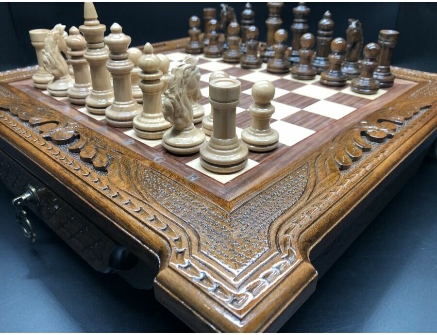 Шахматы деревянные в ларце авторские резные "Аристократ-3" большие