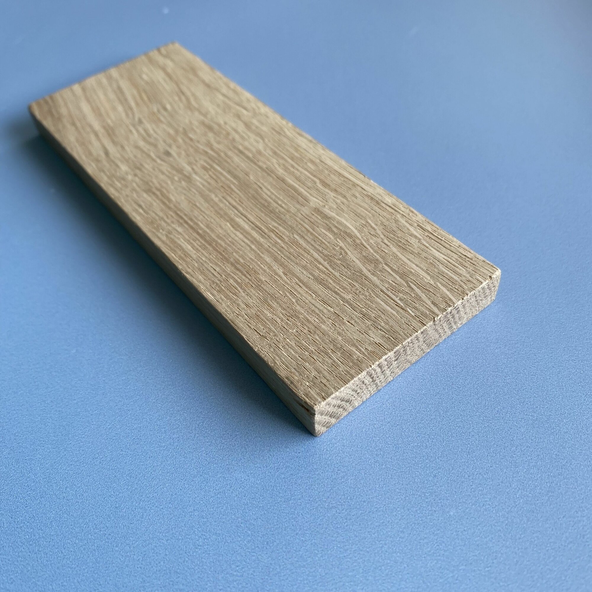 Дуб брусок деревянный для рукоделия хобби поделок. Брусок строганый 13х5х1 см для рукояти ножа.