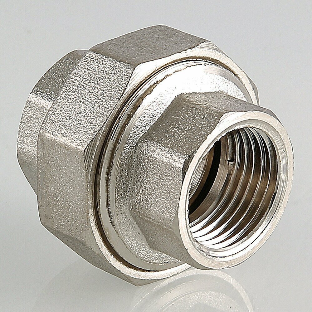 Муфта разъемная VALTEC VT.340 с накидной гайкой 1/2"