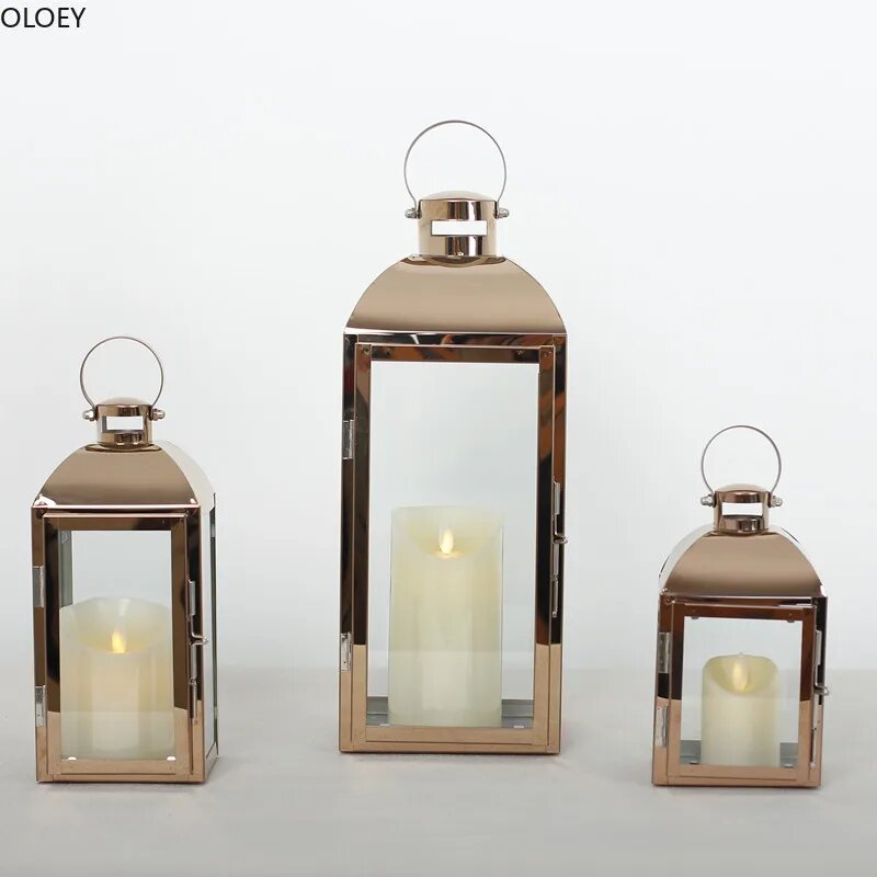 Скандинавский золотой подсвечник из стекла