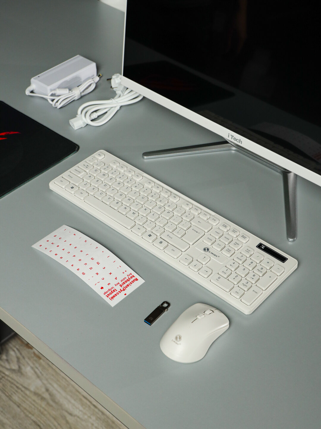 Моноблок I-Tech, 24", i5, SSD 256 ГБ, клавиатура и мышь в комплекте подарок коврик и флешка на 8 Гб — фото 1