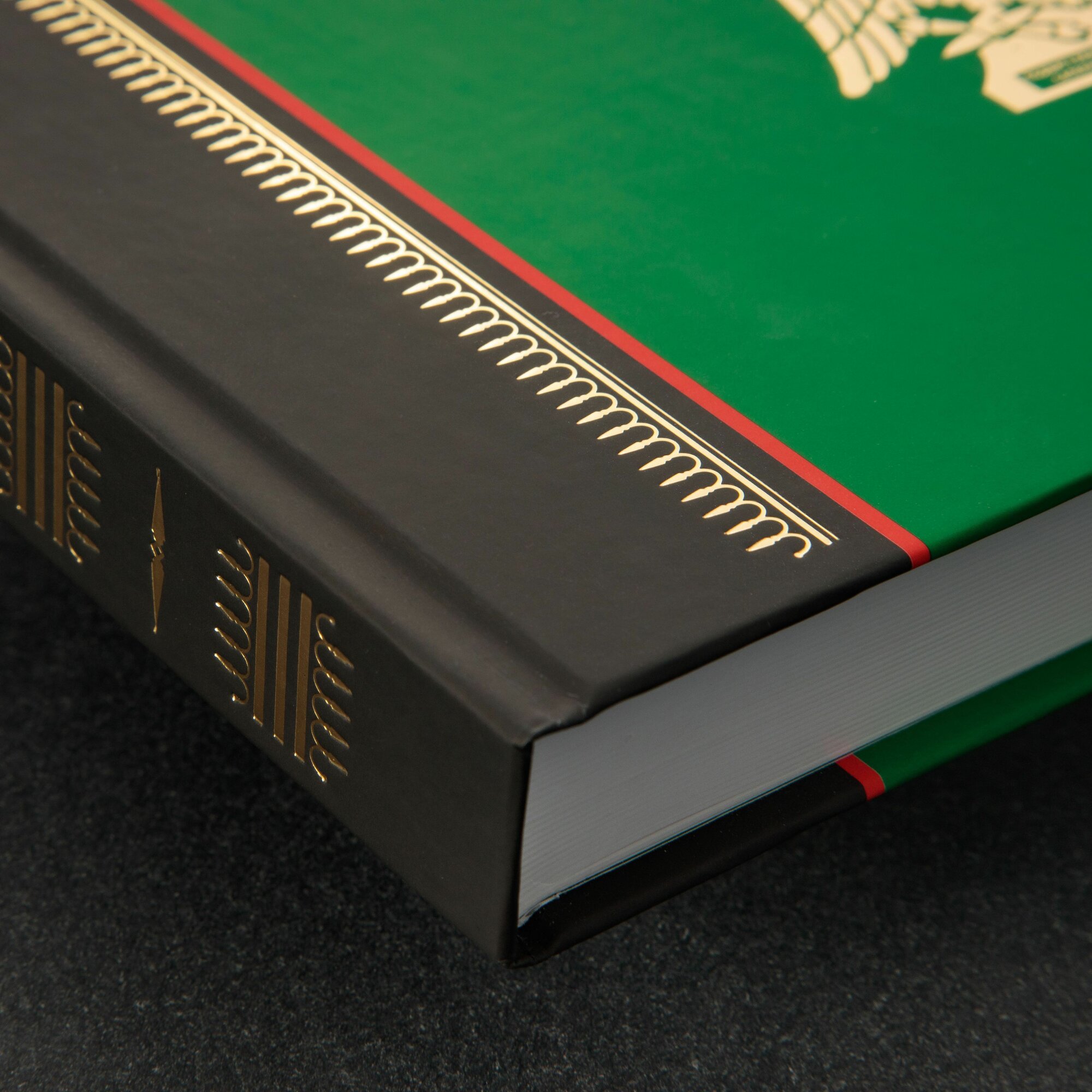 Полки русской армии. Гвардейские инженеры. Бондаренко А. Ю. мелованная бумага, 460 стр — фото 1