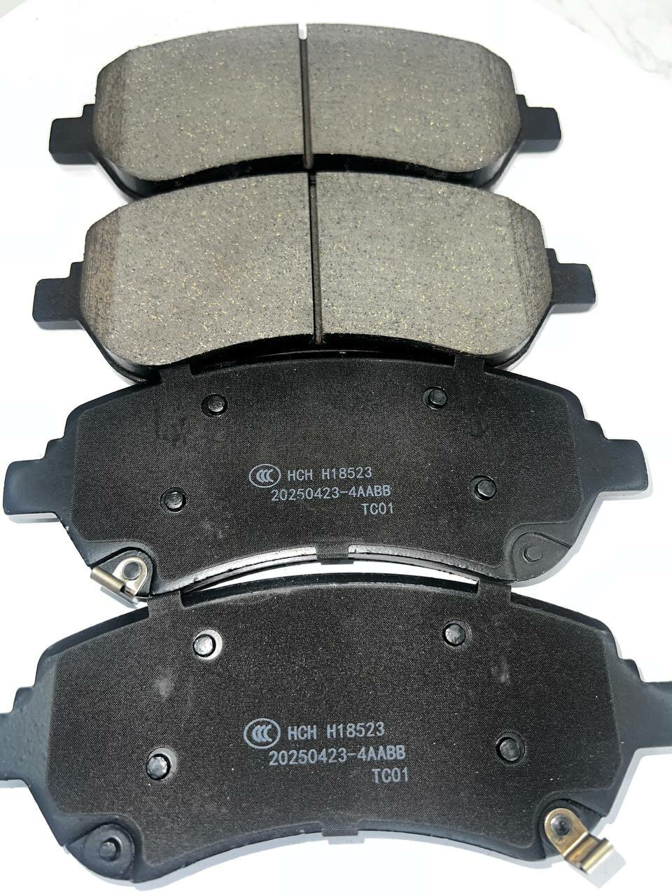 Тормозные колодки CHE MA CHI Leapmotor C11, передние, дисковые, черные, 4 шт. — фото 1