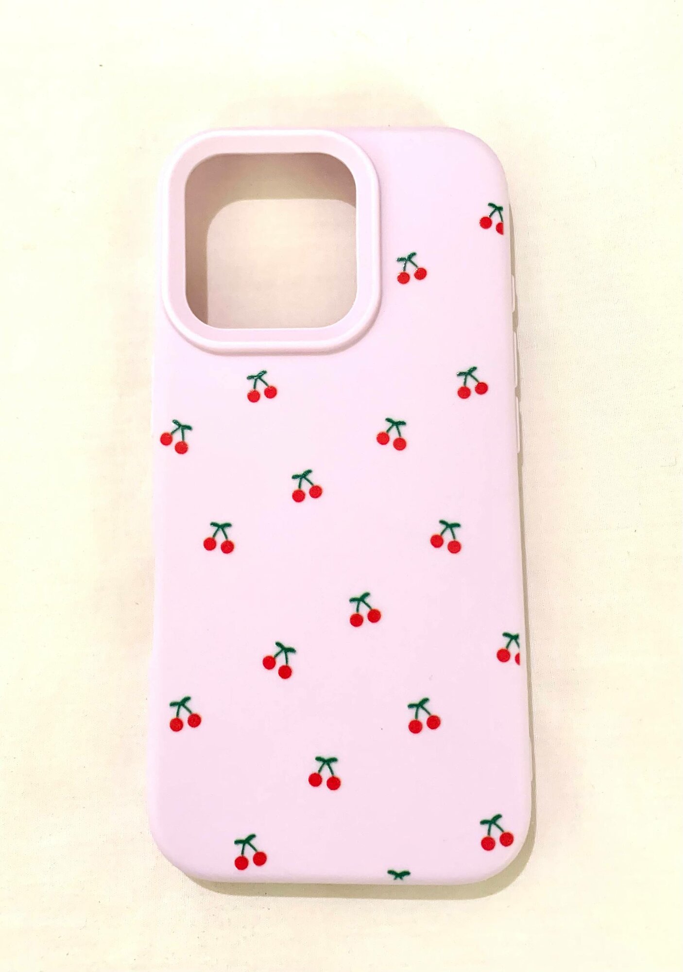 Чехол Вишня, для iPhone 16 Pro, тонкий, глянцевый, силиконовый, светло-розовый