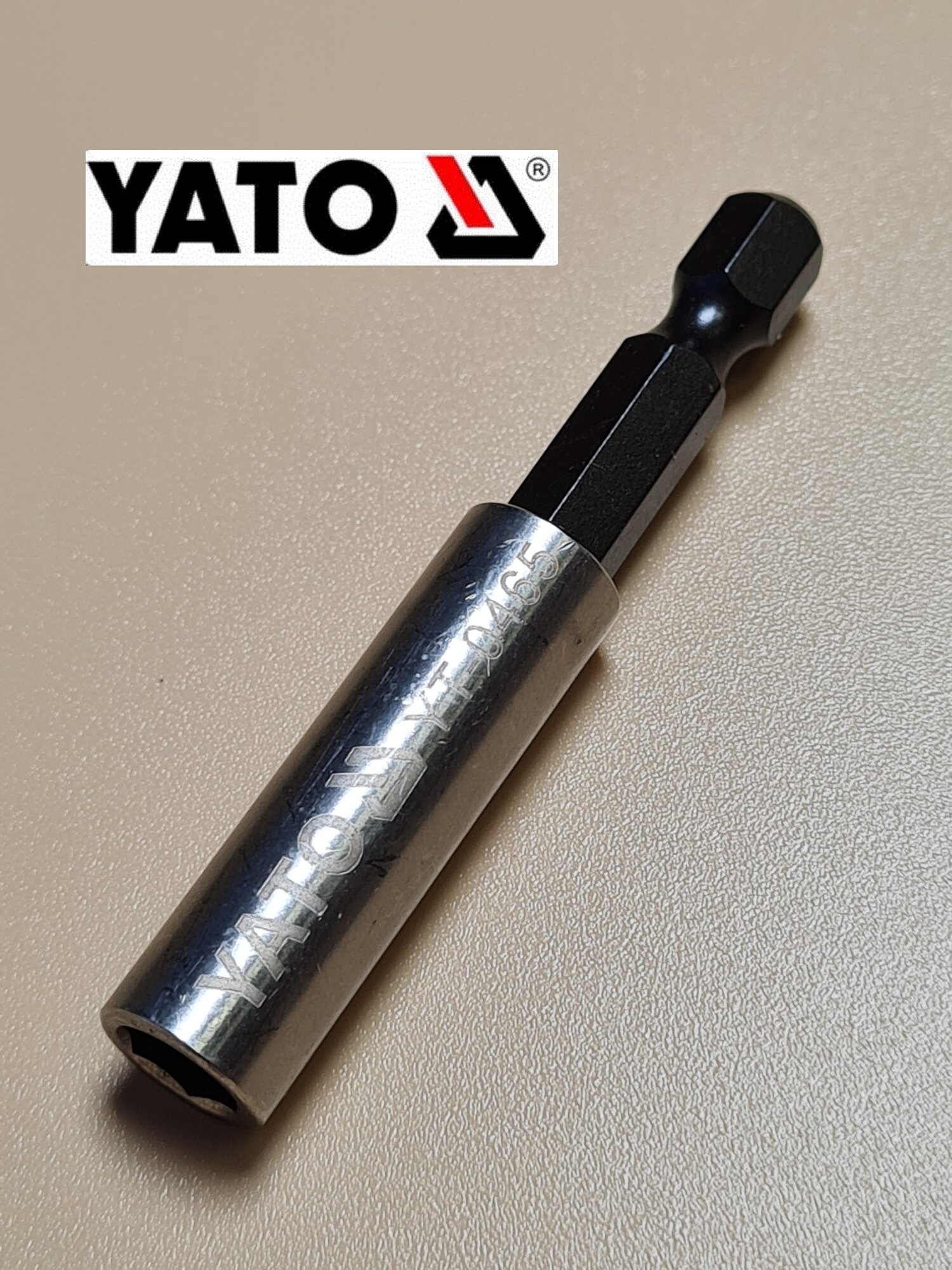 Держатель Yato для отверток магнитный 1/4 