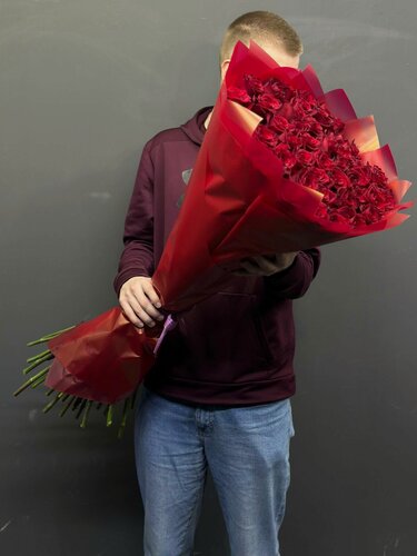 Изображение товара Букет из 51 Высокой Розы / Розы 100 см / Доставка Цветов / Высокие розы