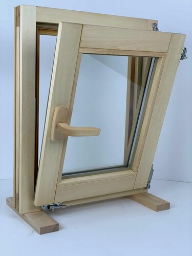 Изображение товара Окно банное 500*400 из липы и лиственницы со стеклопакетом.