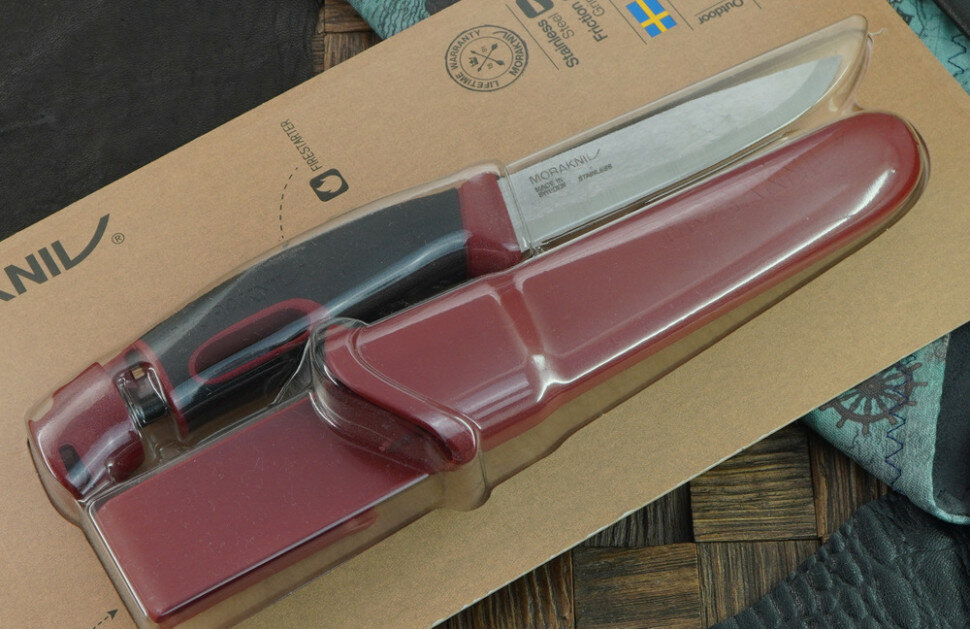 Нож Morakniv Companion Spark Red