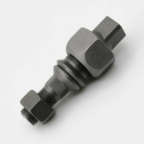 Шпилька задняя в сборе MMC CANTER гайка на 38, правая, AUTODEPO