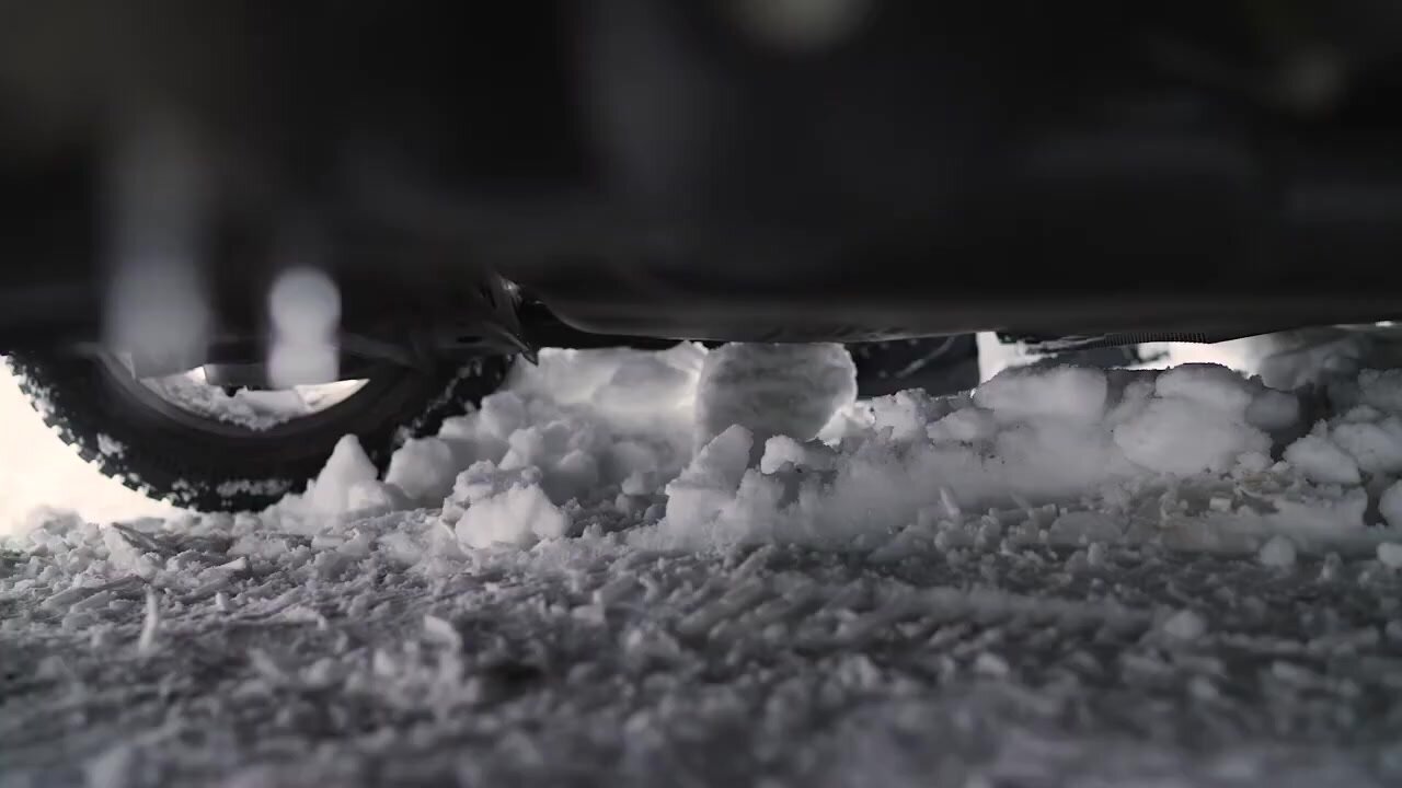 Лопата для уборки снега автомобильная телескопическая 290х800-990 мм FISKARS X-series (1057187) — фото 1