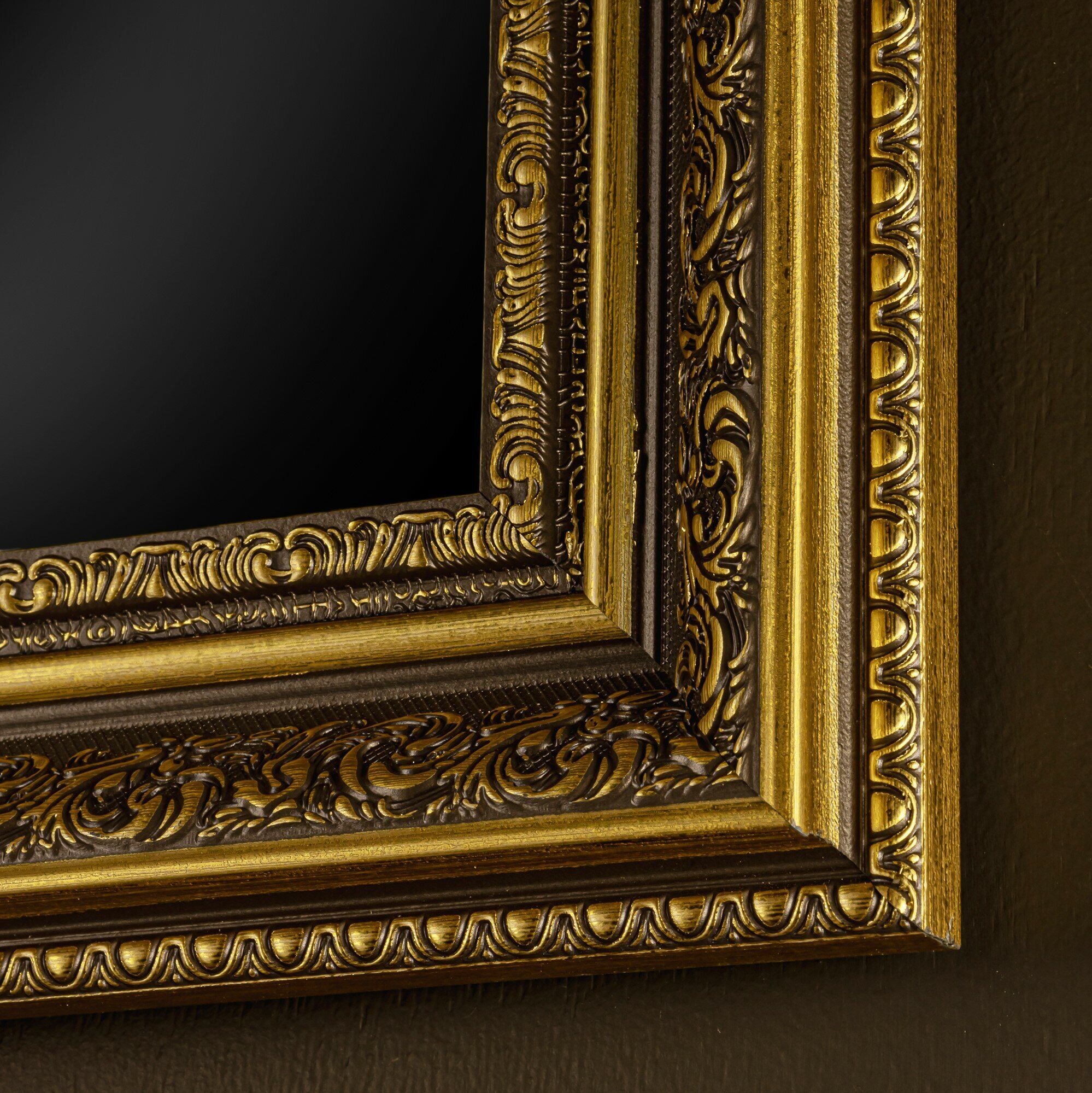 Зеркало настенное в раме Ларнака 60 х 120 см / интерьерное / в прихожую / прямоугольное / в багете - фотография № 3