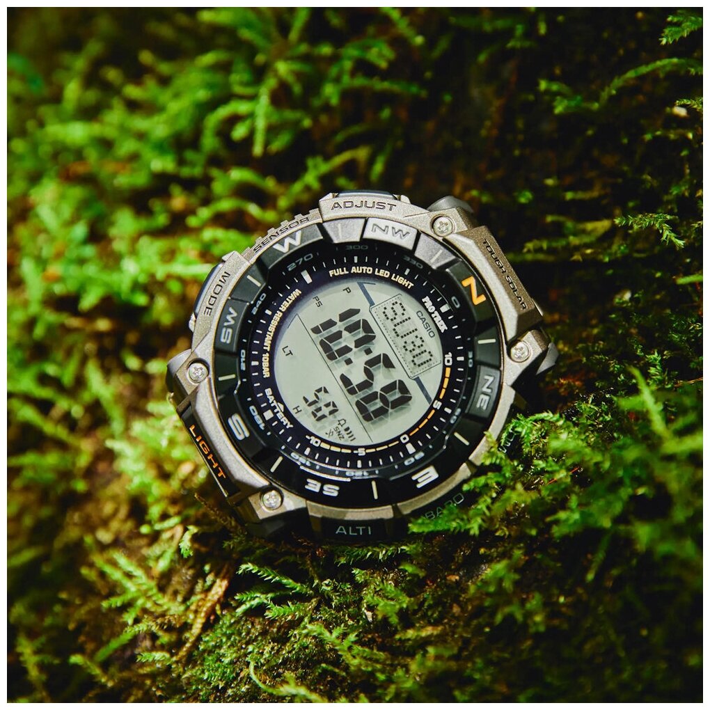 Наручные часы CASIO Pro Trek, серый — фото 1