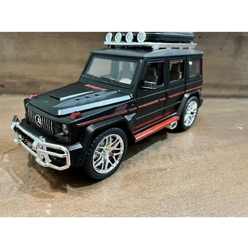 Машинка С имитацией выхлопа, Mercedes-Benz G-Класс-Гелендваген 1/24 с багажником (имитация дыма, зеленый)