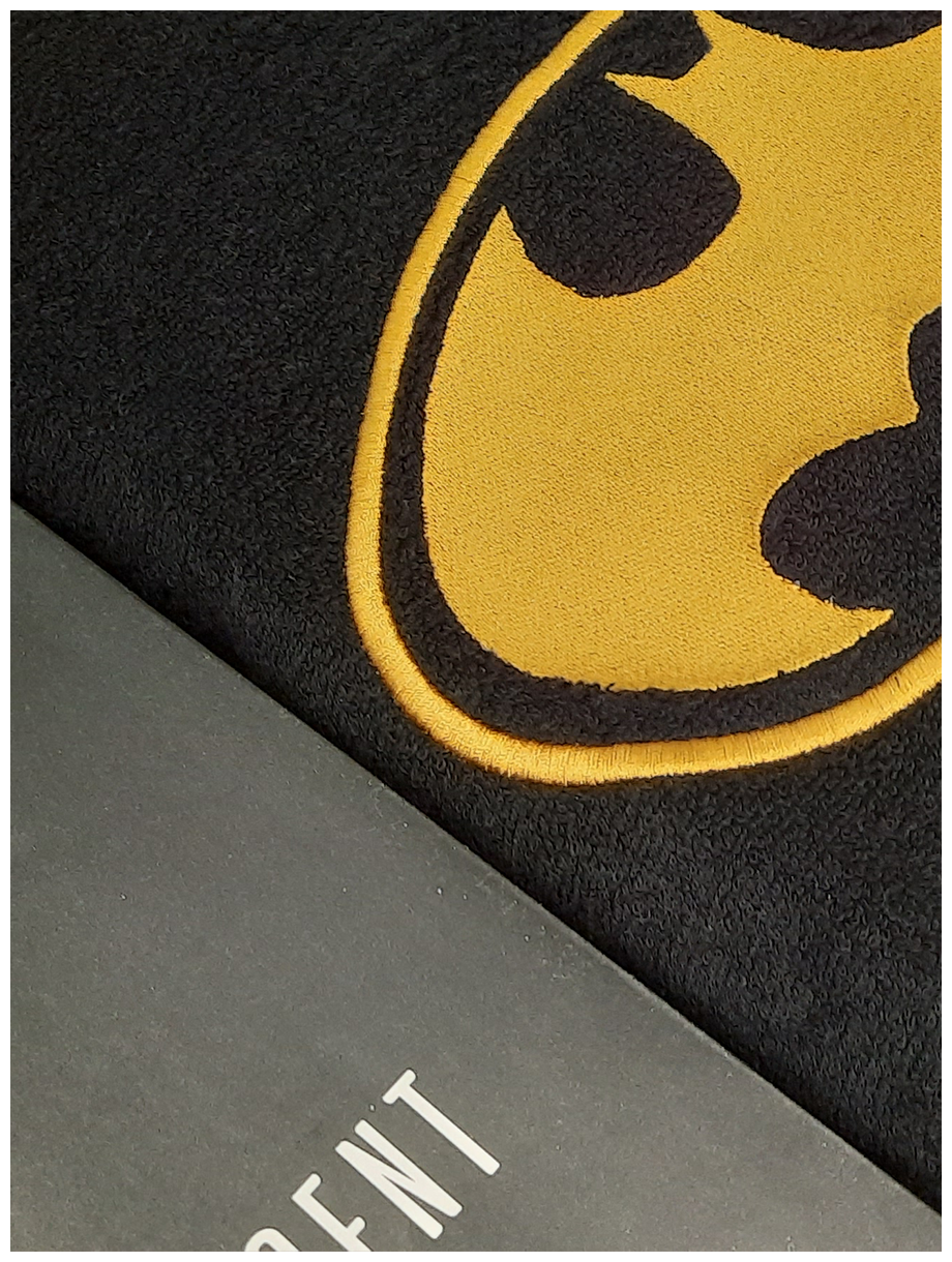 Подарочное Махровое Полотенце с вышивкой бэтмен (BATMAN) - фотография № 5